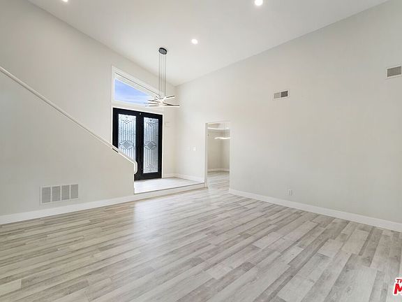 5th image of 5139 Orrville Ave