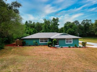 1090 W Priscilla Pl, Citrus Springs, FL 34434