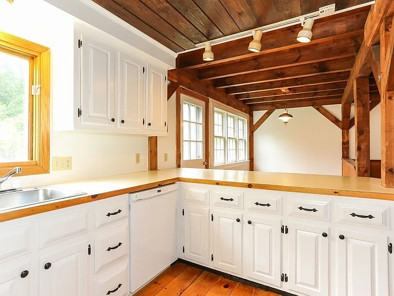 16 Church St #1 — Photo 10