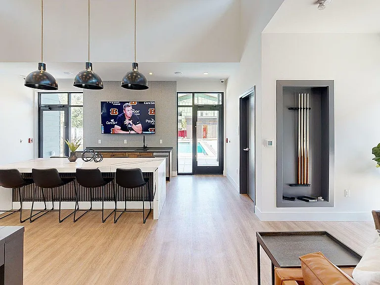 Foundry Flats — Photo 13