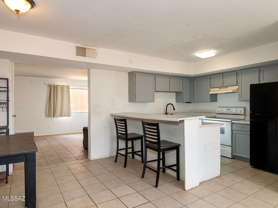 1st image of 5856 S Del Moral Blvd