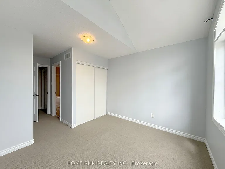108 Sonesta Cir — Photo 38
