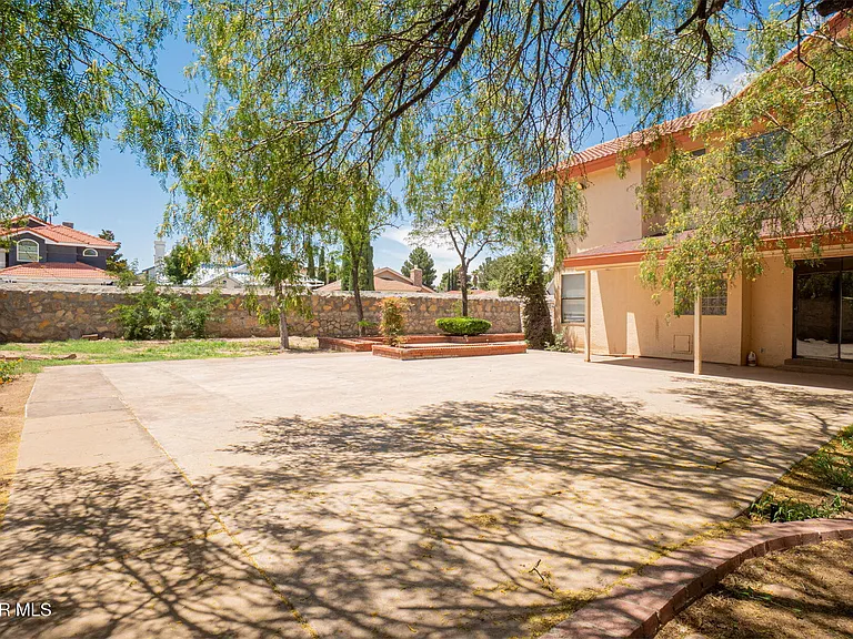 11670 Rufus Brijalba Dr — Photo 25