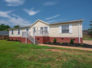 112 Old Homestead Rd, Greenville, SC 29611