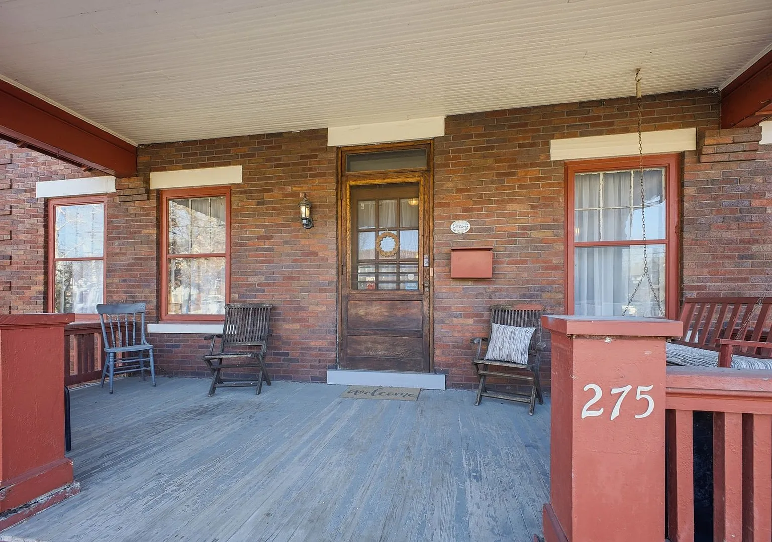 6+BR House on E. Lane Central Campus Newly Renovated + Free Parking Flexible Move-In — Photo 2
