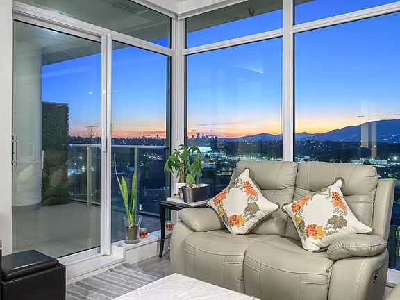 4th image of 1788 Gilmore Ave #1207