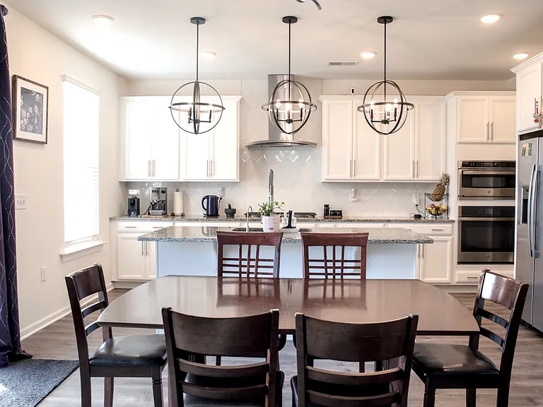 4532 Valley Crest Ln — Photo 13