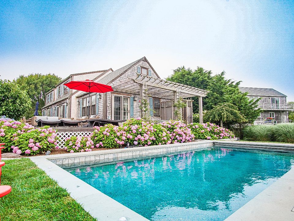 62 W Chester St, Nantucket, MA 02554 Zillow