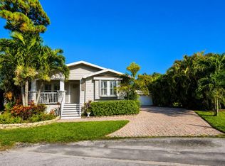 6164 N Ironwood Ln, Lake Worth, FL 33462