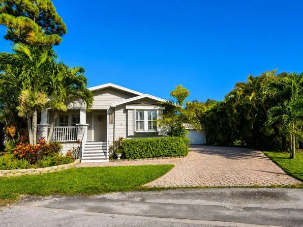 6164 N Ironwood Lane, Atlantis, FL 33462