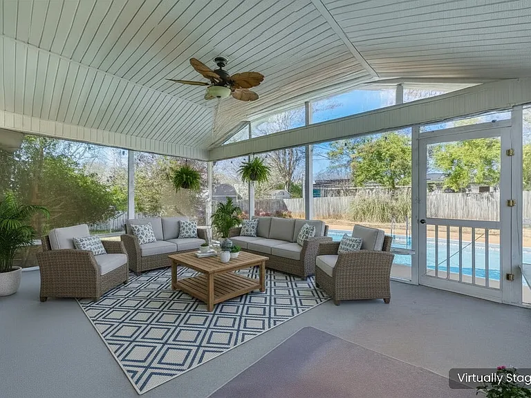 1615 Tillman St — Photo 33