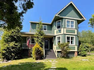 56 Blueberry Ln, Jamestown, RI 02835