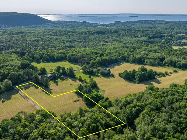 45 Melvin Heights Road, Camden, ME 04843