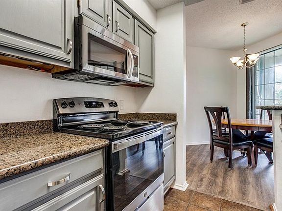 4th image of 1720 NE Green Oaks Blvd APT 105