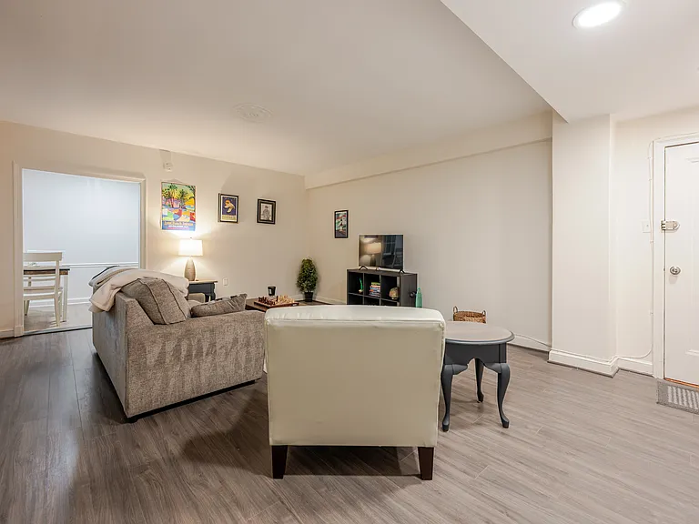 3051 Idaho Ave NW #121 — Photo 10