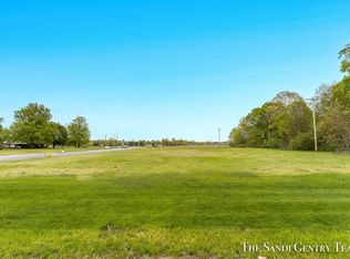 4685 S Harvey St, Muskegon, MI 49441