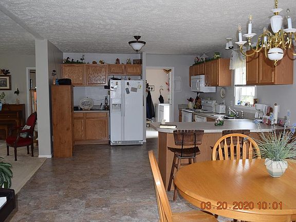 5th image of 285 Richardson Ln