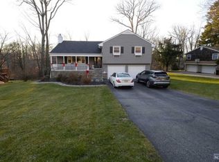 211 Indian Rd, Wayne, NJ 07470