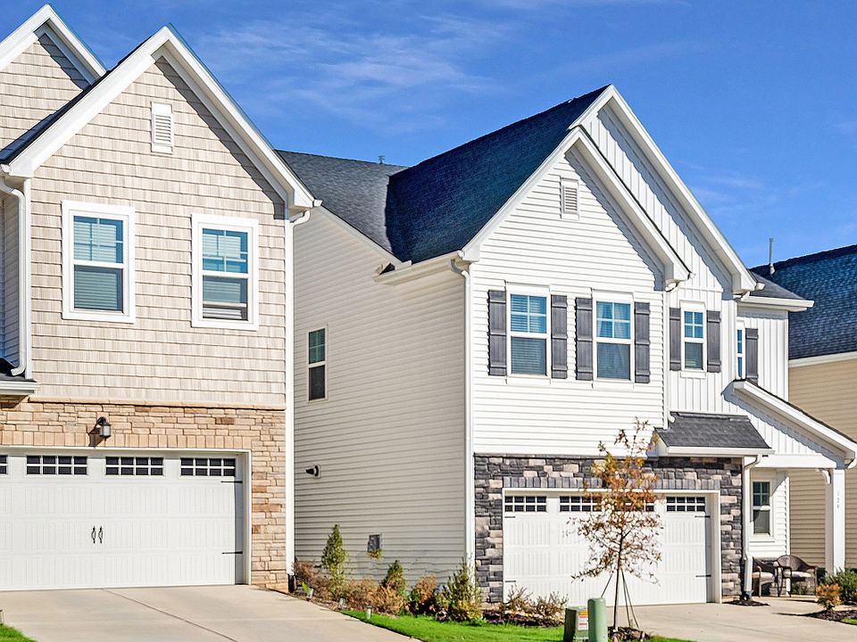 Sterling Parker Ridge Streetscape