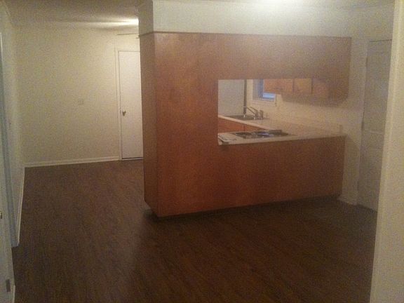Kitchen/DR
