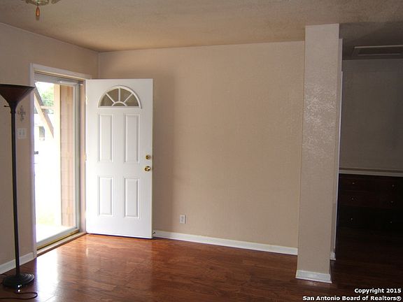 3rd image of 5215 Clark Ave