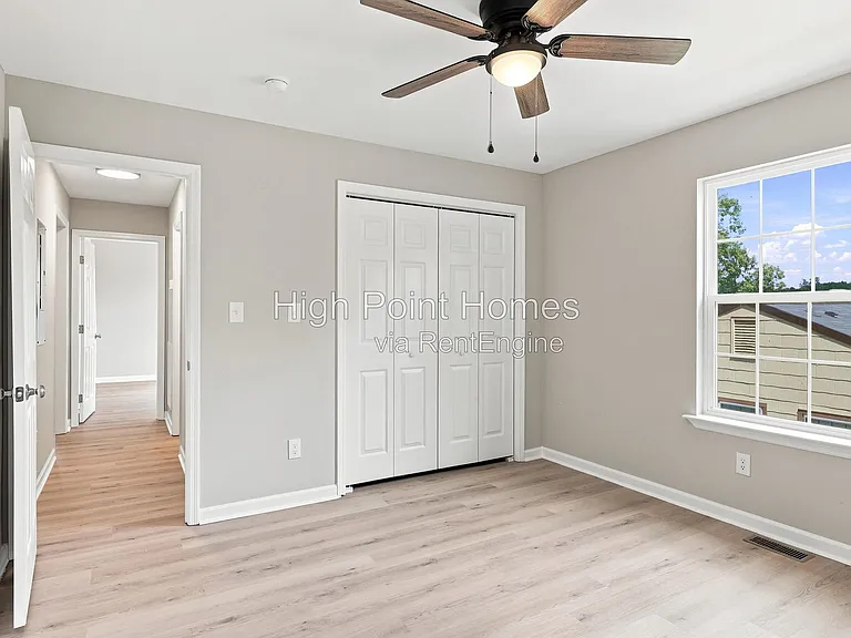 3408 Jones St #1 — Photo 16