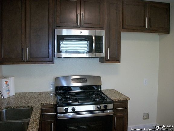 5th image of 1311 Rayburn Dr