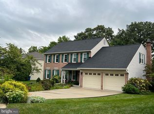 7776 Tangier Dr, Springfield, VA 22153