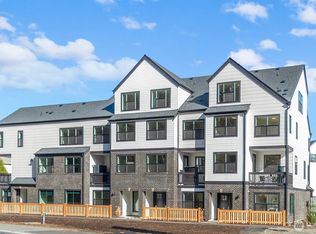 762 NW Holly Street, Issaquah, WA