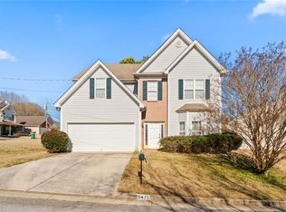 5470 Walnut Ln, Lithonia, GA 30038