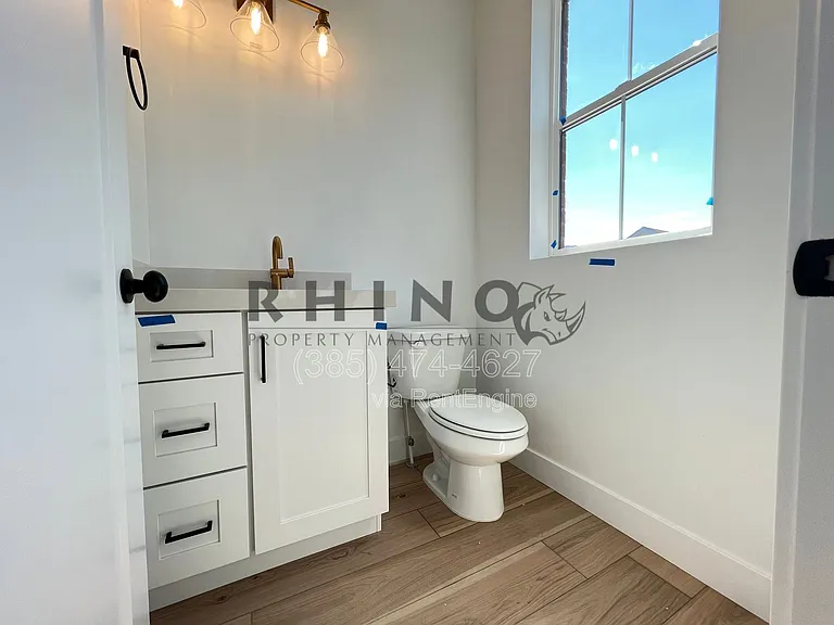 4634 S Locust Hills Ct — Photo 14