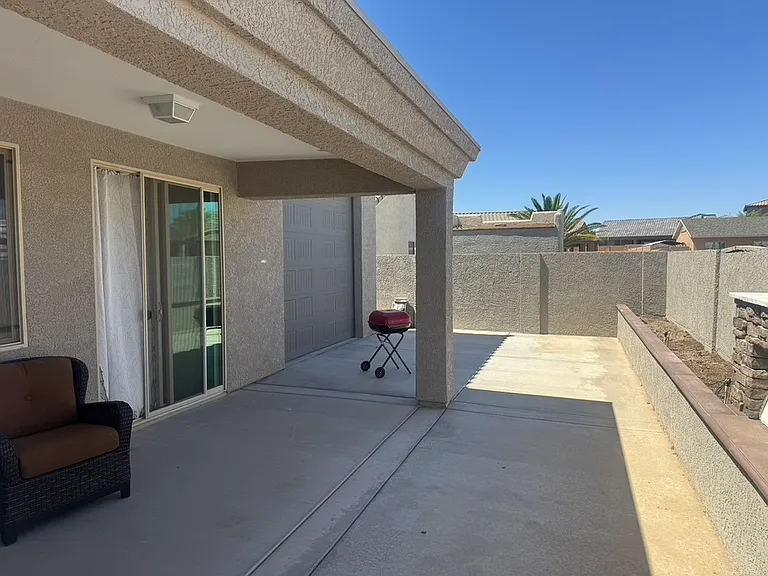 1803 E Alder Cir — Photo 15