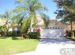8393 Indian Wells Way, Naples, FL 34113