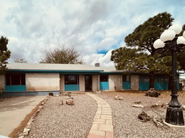 123 Stallion Cir, Socorro, NM 87801