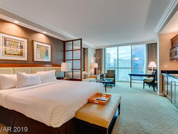 4th image of 135 Harmon Ave #2609