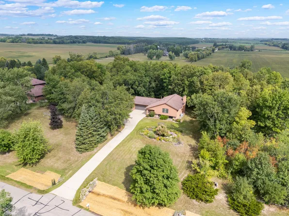 2191 68th St NW, Rochester, MN 55901