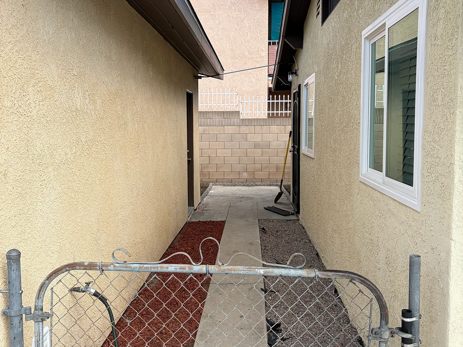 2 bed, $2,325 — Photo 3
