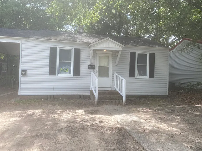 2641 Harvey Ave — Photo 1