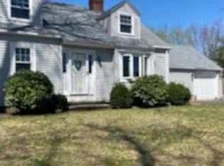 145 Amsterdam Ave, Warwick, RI 02889