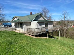 147 Bertha St, Pulaski, VA 24301