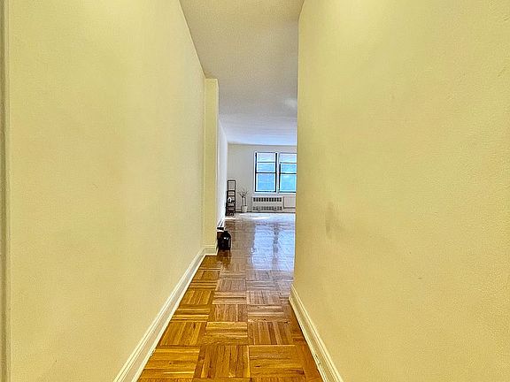 4th image of 10230 Queens Blvd APT 1K