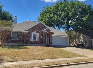 1016 Mohican St, Round Rock, TX 78665