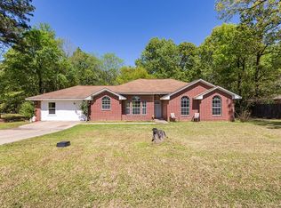 590 Porterville Rd, Huntington, TX 75949