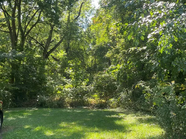 1522 Sallwasser Ave, La Porte, IN 46350