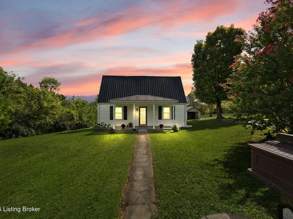 209 W Old St, Munfordville, KY 42765