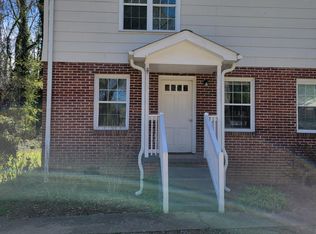 140 N Laurel Dr, Clarkesville, GA 30523