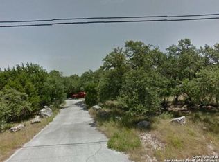 148 Lakepark Dr, Lakehills, TX 78063