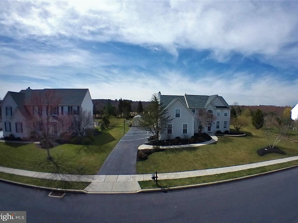 61 Bradford Dr, Schwenksville, PA 19473 Zillow