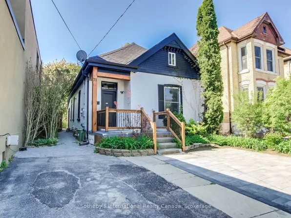 71 Briscoe St E, London, ON N6C 1W8