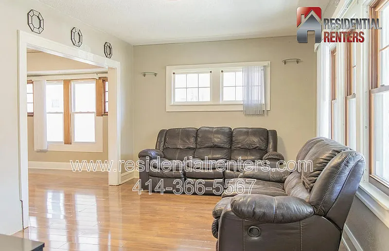 4 bed, 1.0 bath, 1500 sqft, $1,995 — Photo 3